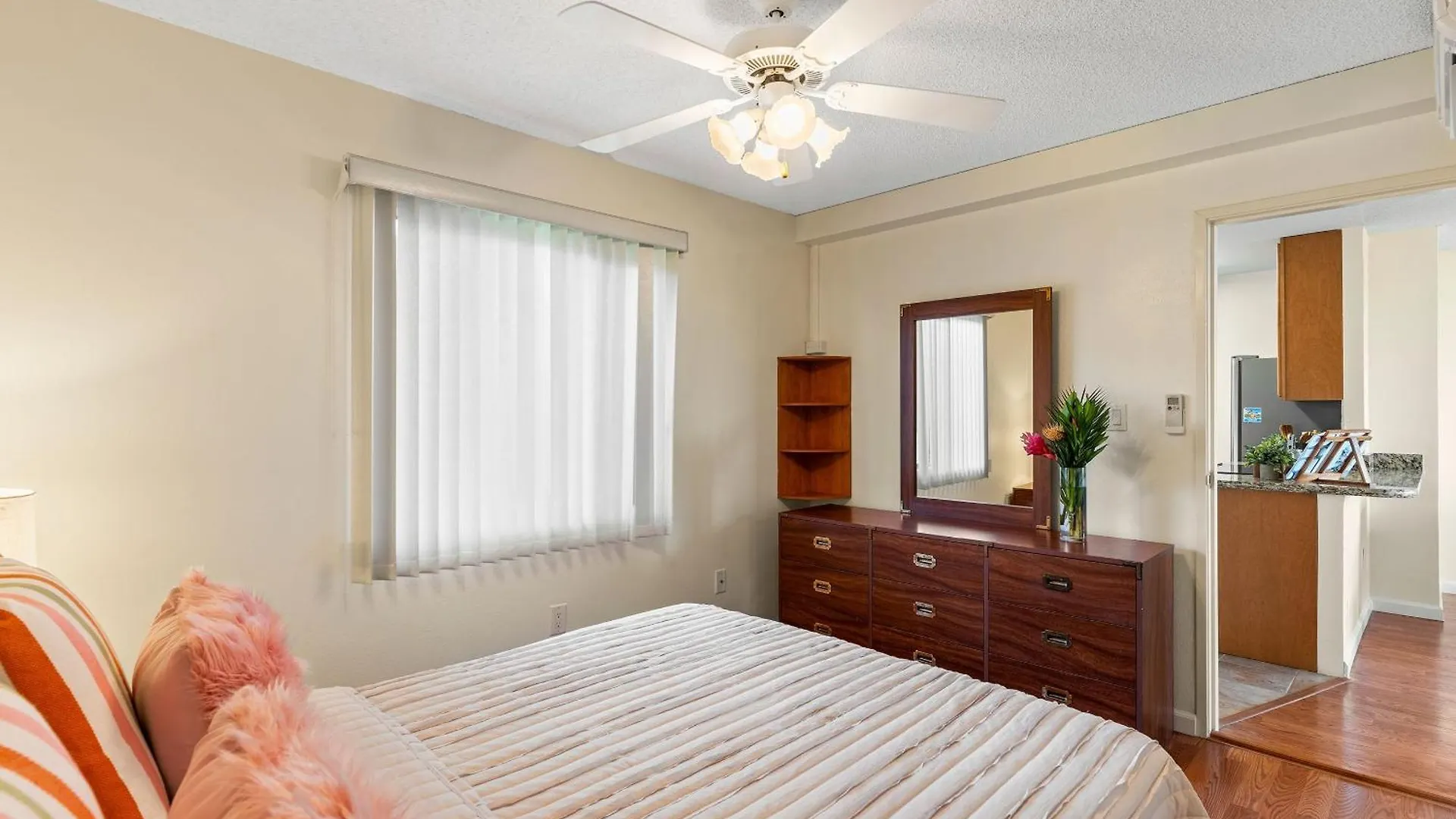 בית נופש קיהיי Pacific Shores B-409 - Beautifully Renovated Ocean View, 2 Bd / 2 Ba, Split Ac!