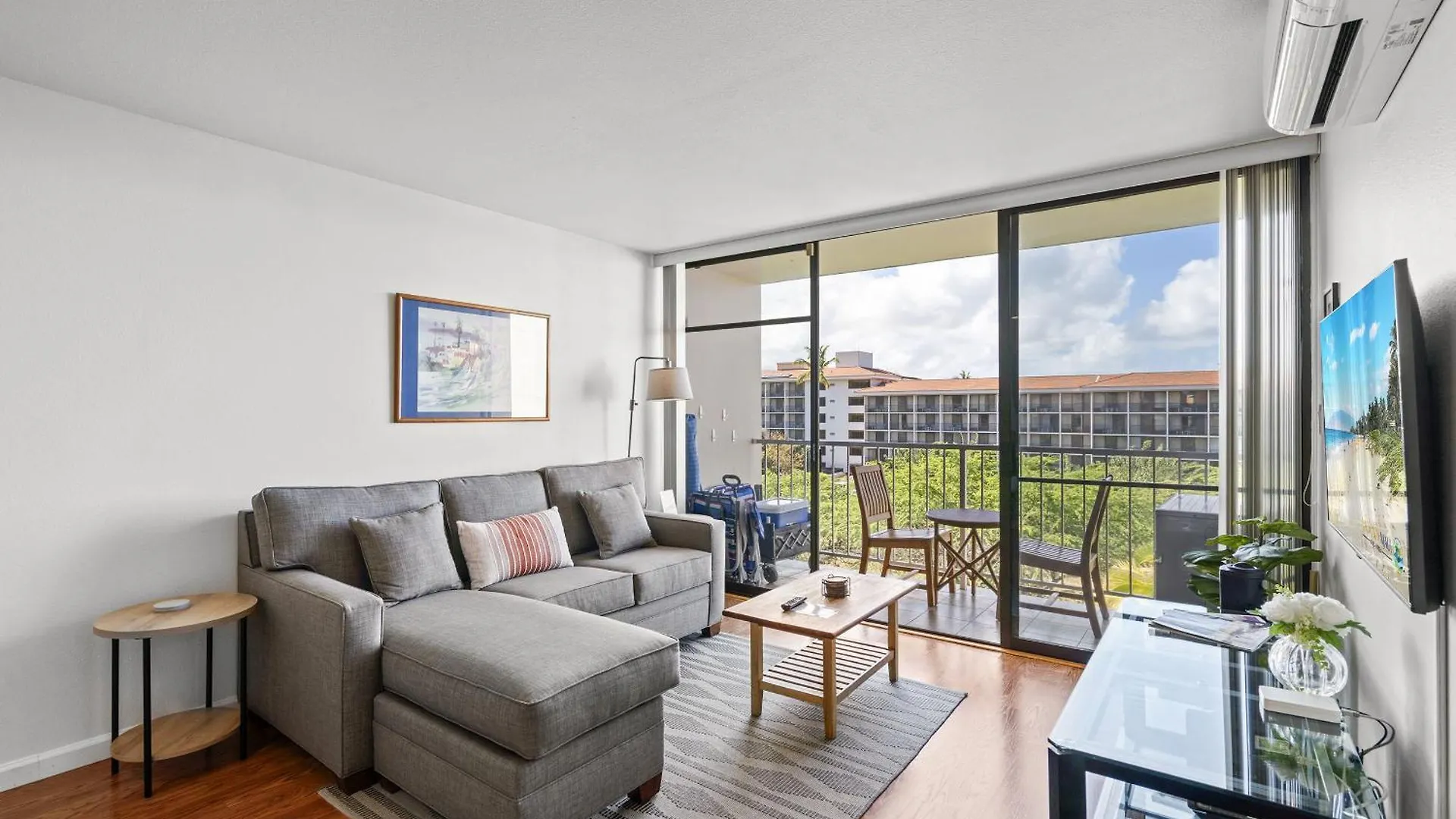Pacific Shores B-409 - Beautifully Renovated Ocean View, 2 Bd / 2 Ba, Split Ac! Kihei 0*,  United States