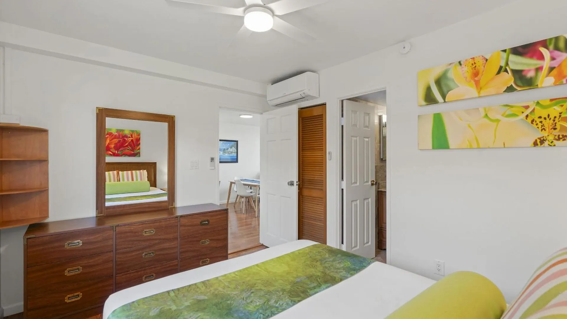 Holiday home Pacific Shores B-409 - Beautifully Renovated Ocean View, 2 Bd / 2 Ba, Split Ac! Kihei